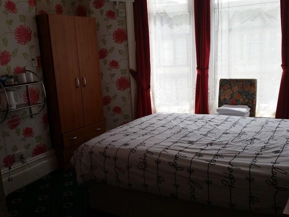 Rayners Hotel Blackpool Esterno foto