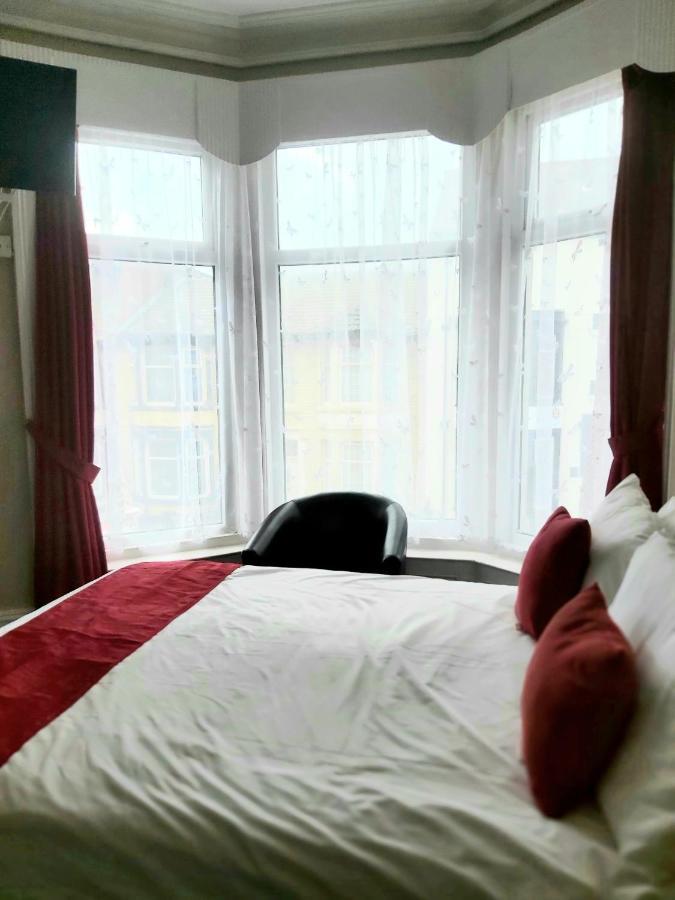Rayners Hotel Blackpool Esterno foto